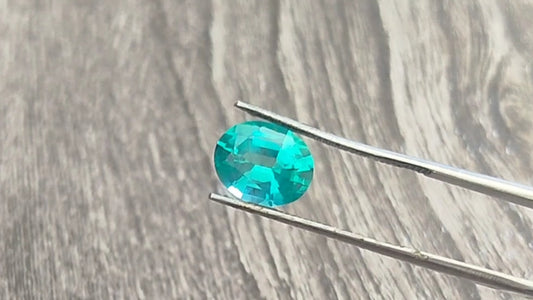 "Stunning Lab Grown Paraiba - 3.40 cts, 8x10mm Oval Cut  Vivid Neon Blue Color"