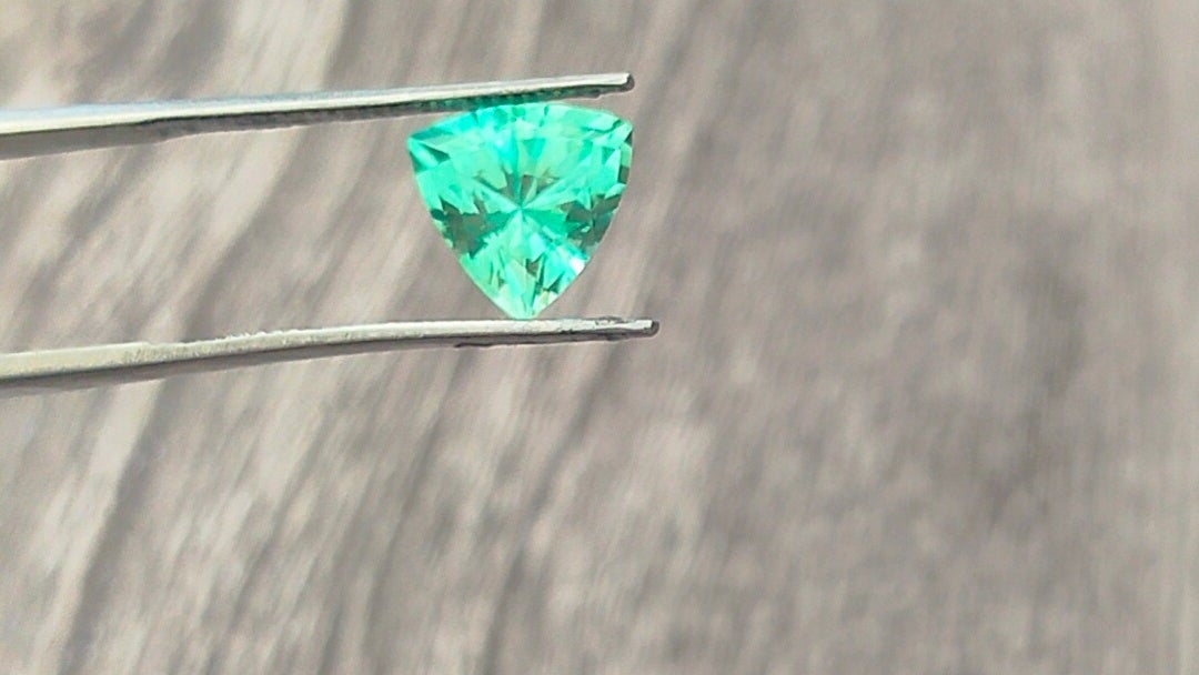 "Stunning Lab Grown Paraiba - 3.30 cts, 9mm Trillion Cut  Vivid Neon Green Color"