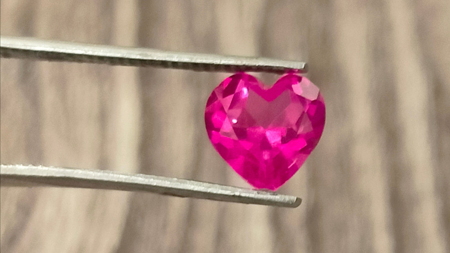 "Exquisite Lab Grown Burma Pink Sapphire - High-Quality, Vibrant, and Expertly Cut Heart"